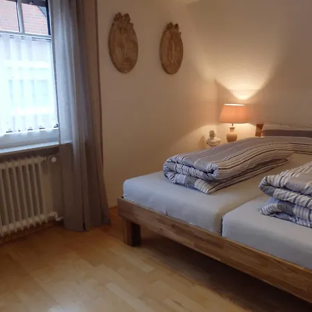 Quarto em Acomodações Particulares Paula *